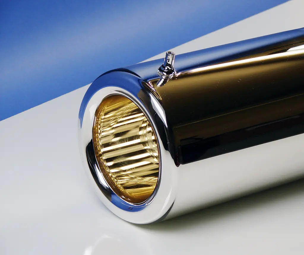 A silvered jacketed dewar